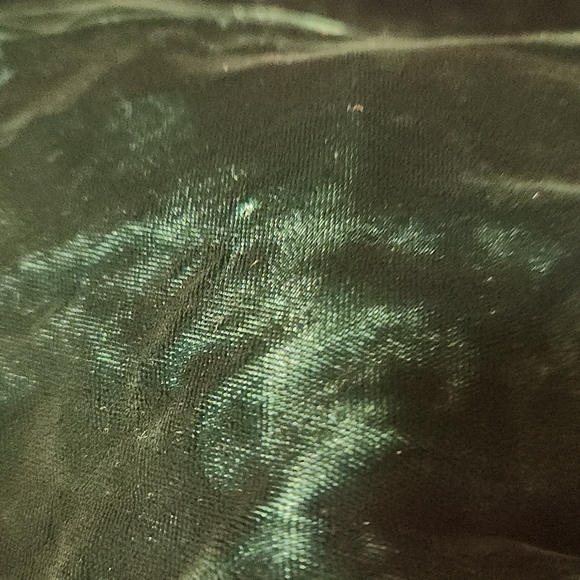 Custom made green velvet gown! - Picture 9 of 11